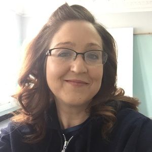 Meet your Posher, Leslie